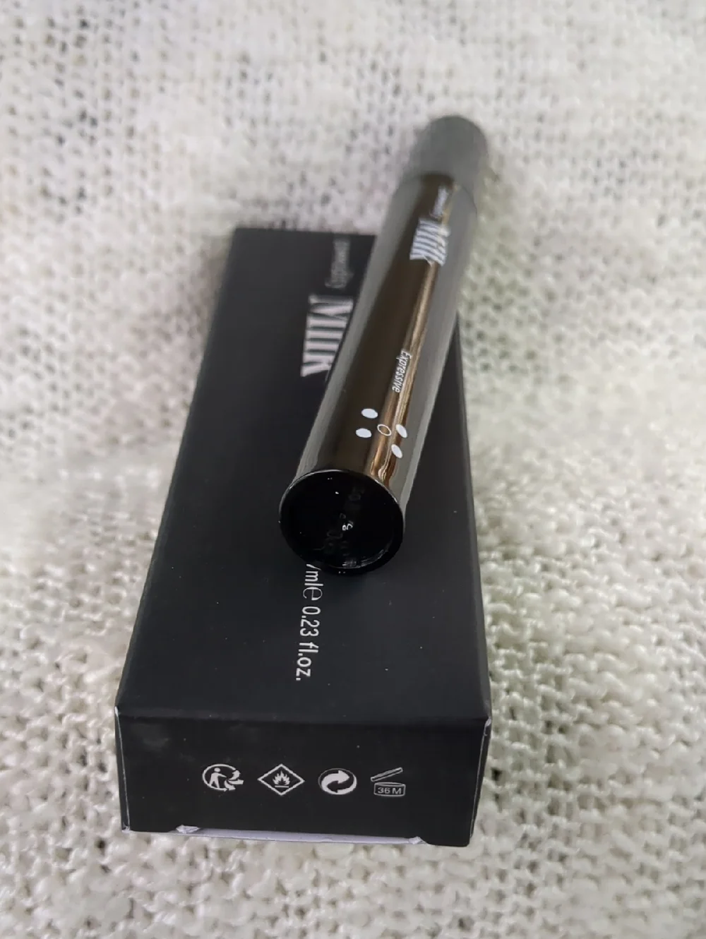 Commodity Milk in Scent Space: Expressive, 7ml/0.23fl oz
